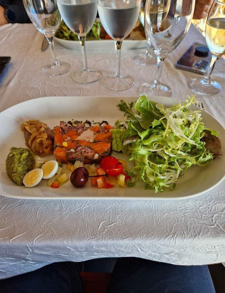 Menu beaujolais Chiroubles