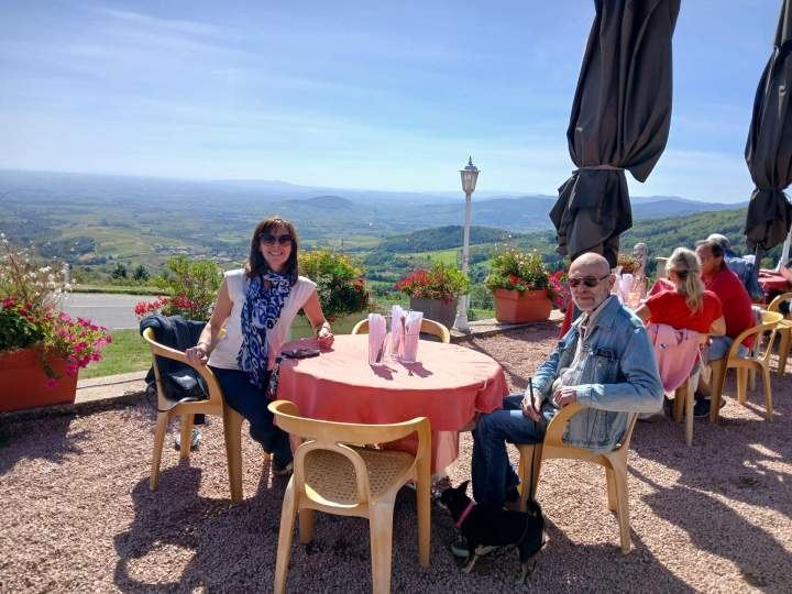 Restaurant traditionnel spacieux Chiroubles